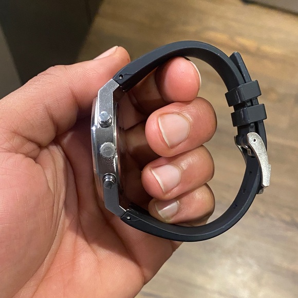 Audemars Piguet Silver and Black Chronograph Watch 1:1 AP - Picture 4 of 7